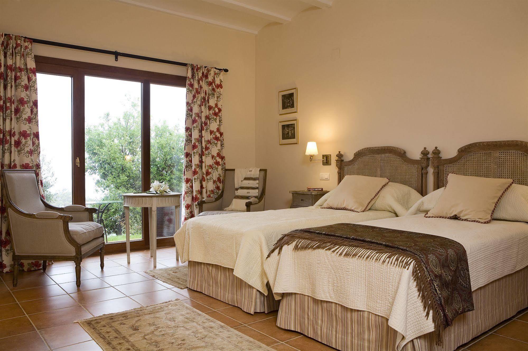 Guest house La Fronda Alajar